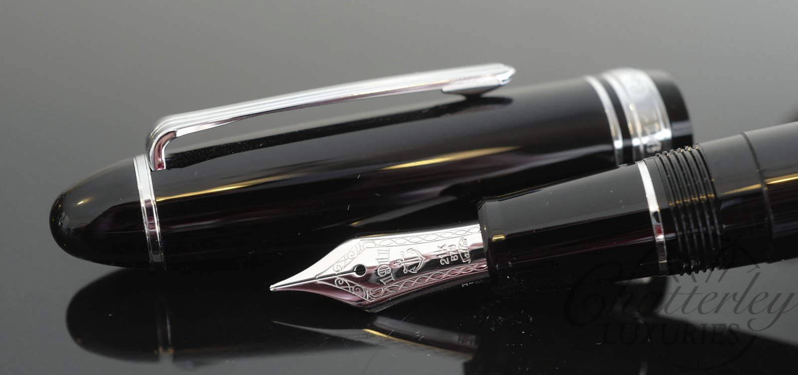 Sailor 1911 Large Black Fountain Pen