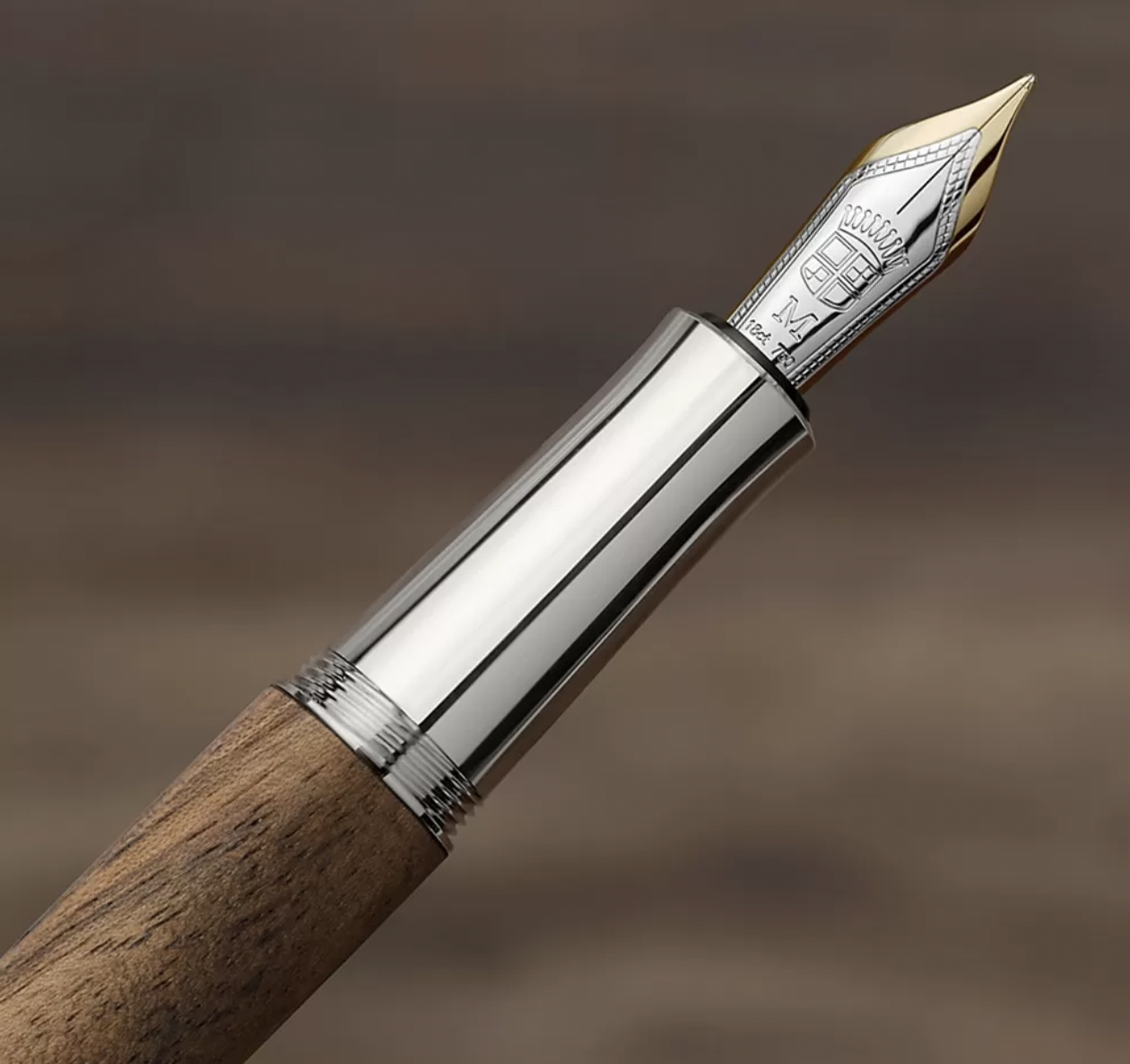 Graf Von Faber-Castell Magnum Walnut Fountain Pen