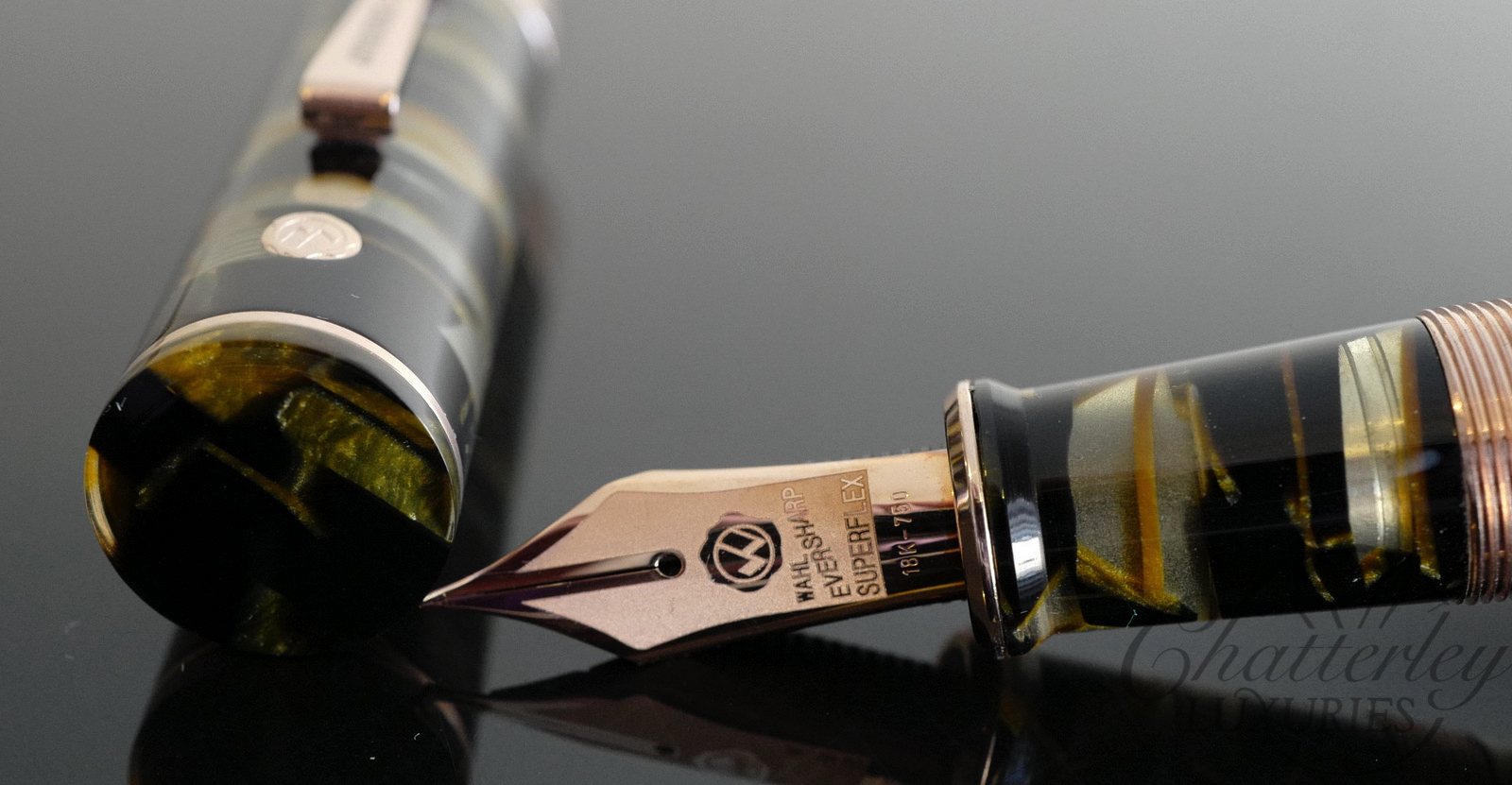 Chatterley/Wahl Eversharp Decoband Gold Seal Oversized Limited Edition Black Lucens Celluloid Fountain Pen