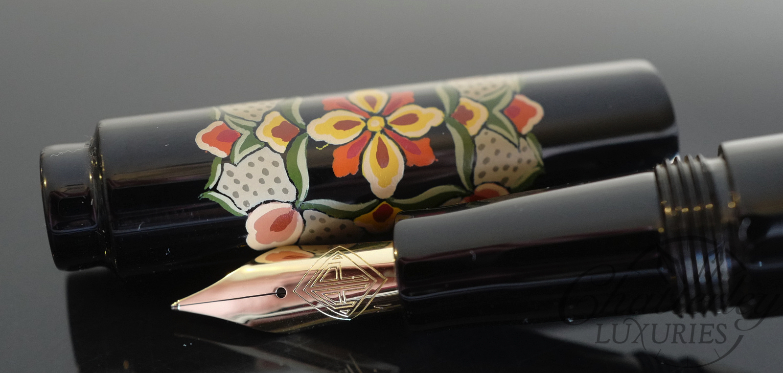 AP Limited Editions "The Writers" Hira Maki-e Flowers Fountain Pen