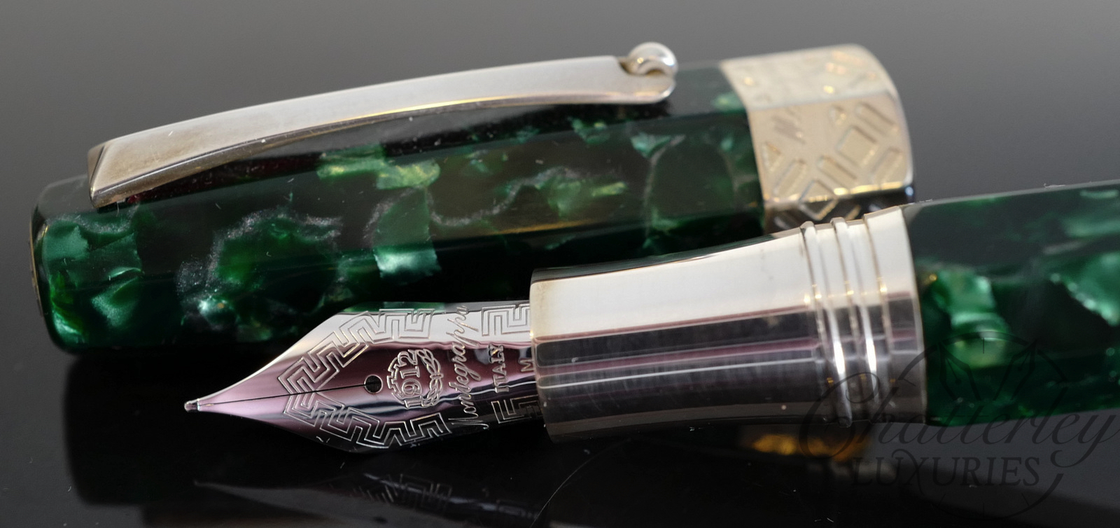 Montegrappa Extra Otto  Malachite Green Limited Edition Fountain Pen
