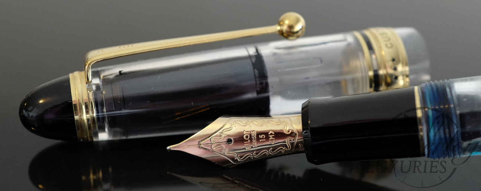 Pilot Custom 823 Clear Demonstrator Fountain Pen