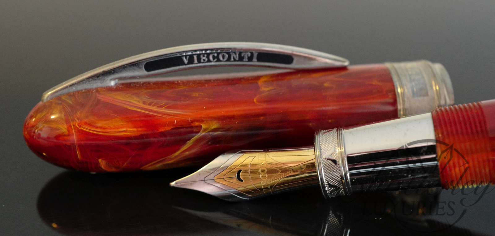 Visconti Van Gogh Maxi Sandal Red Fountain Pen