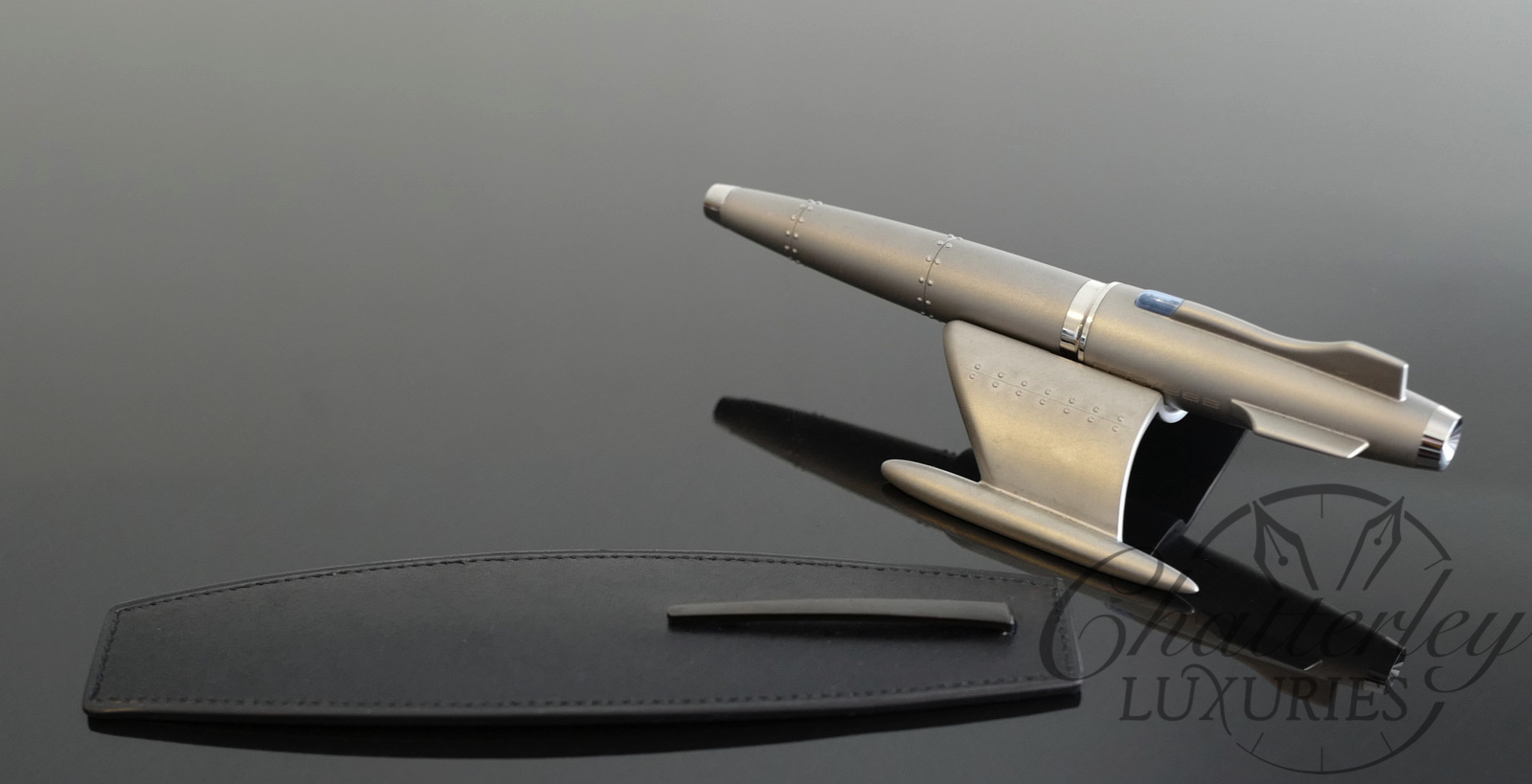 Romain Jerome Moon Fighter Heavy Metal Fountain Pen - Image 2