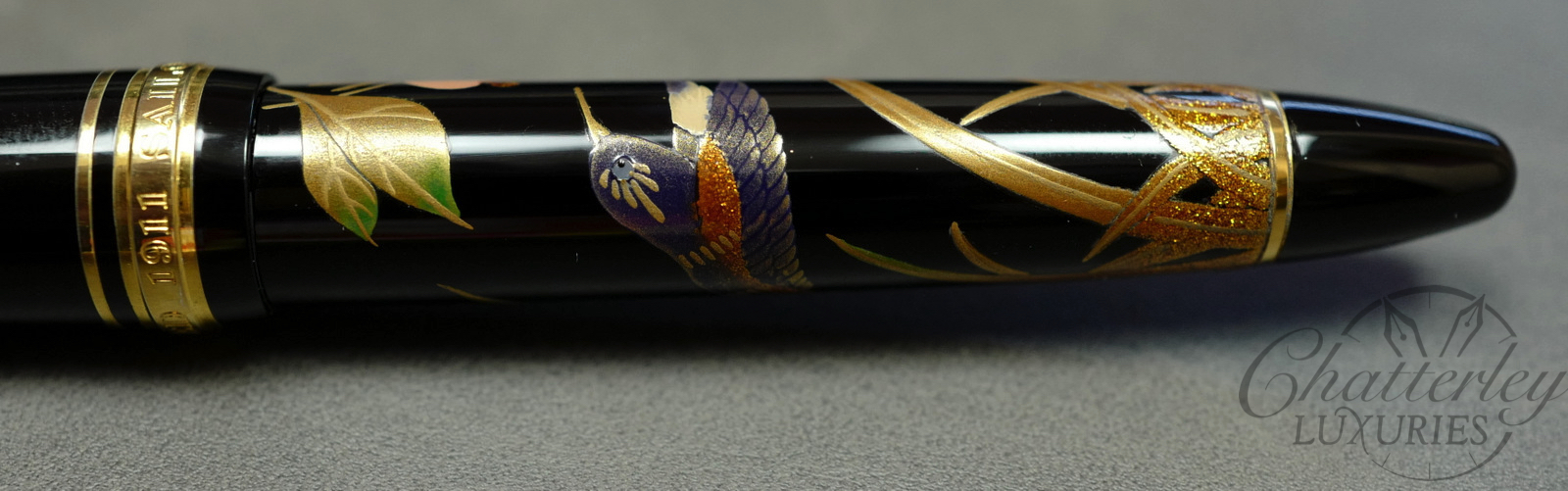 Sailor Hummingbird Maki-e Raden Limited Edition Fountain Pen #18/20 with Bespoke Naginata Togi Special Nib - Image 4