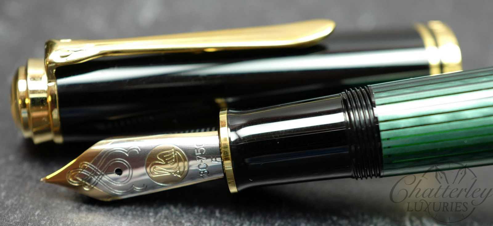 Pelikan Souveran M1000 Green Striated Fountain Pen