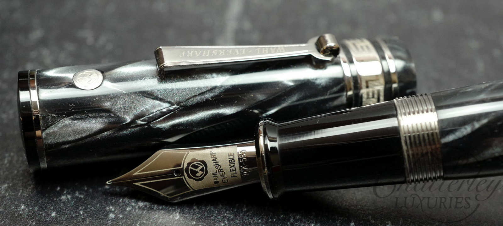 Wahl Eversharp DECOBAND Gold Seal Oversized London Smoke Grey Fountain Pen