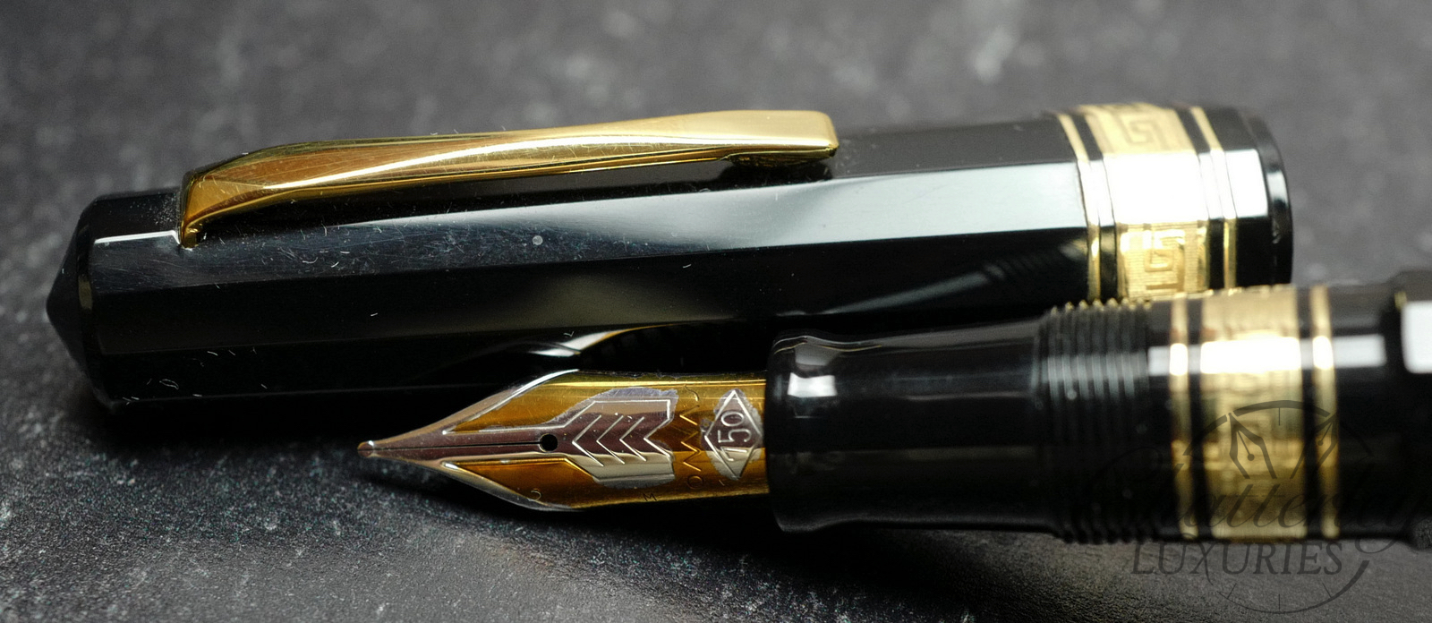 Omas Old Style Arte Italiano Paragon Extra  Fountain Pen