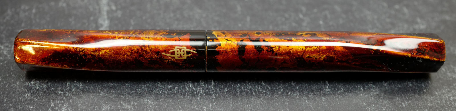 Chateau Archduke Rasen UR01 Tame-nuri and Gold Leaf Fountain Pen - Image 2