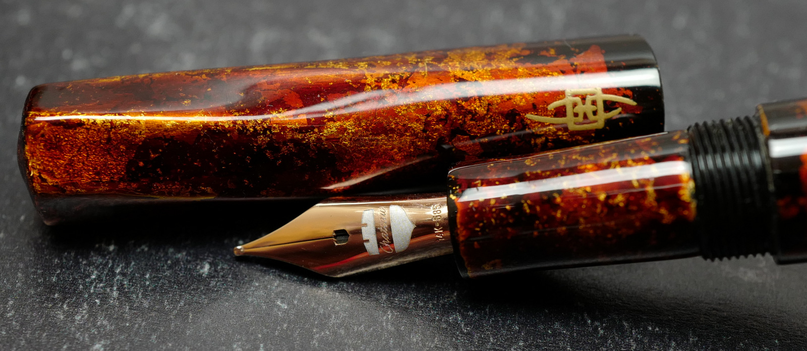 Chateau Archduke Rasen UR01 Tame-nuri and Gold Leaf Fountain Pen