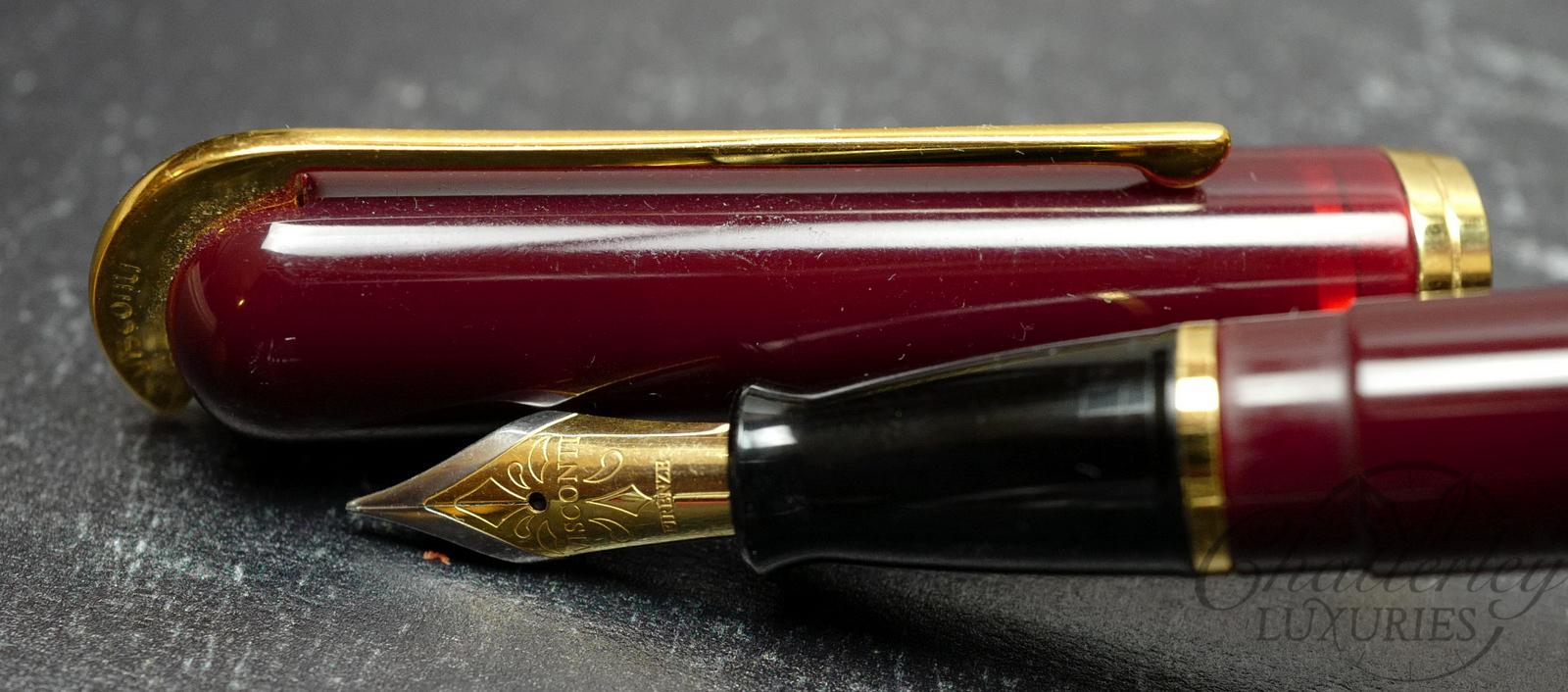 Visconti Pericles Dark Red Fountain Pen
