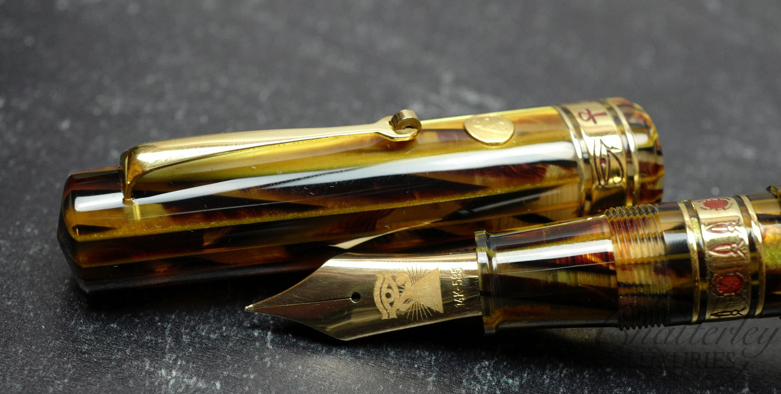 Armando Simoni Club Oversized Bologna Extra Egyptian Series  Ramses II Fountain Pen