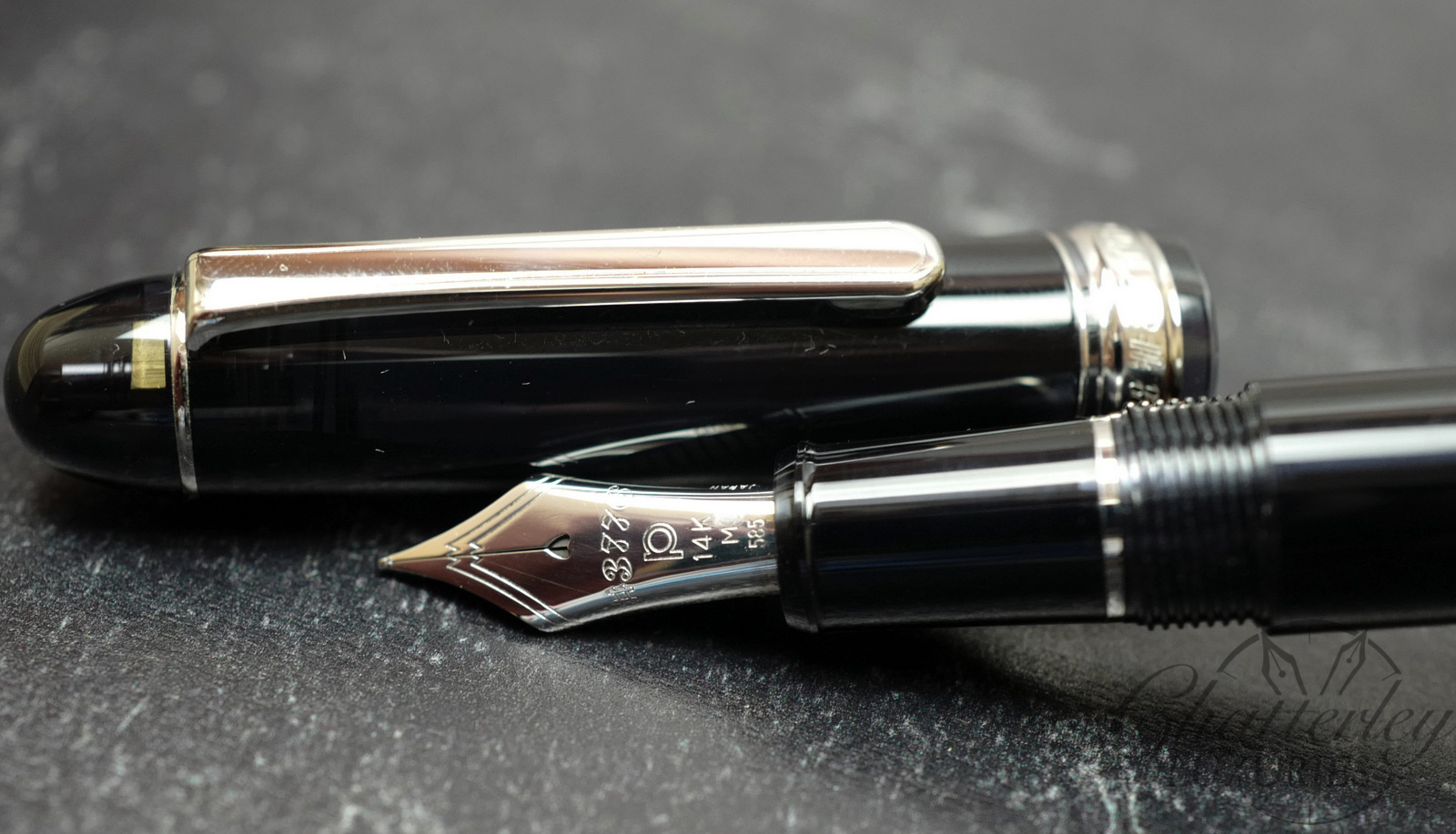 Platinum Century 3776 Black Fountain Pen