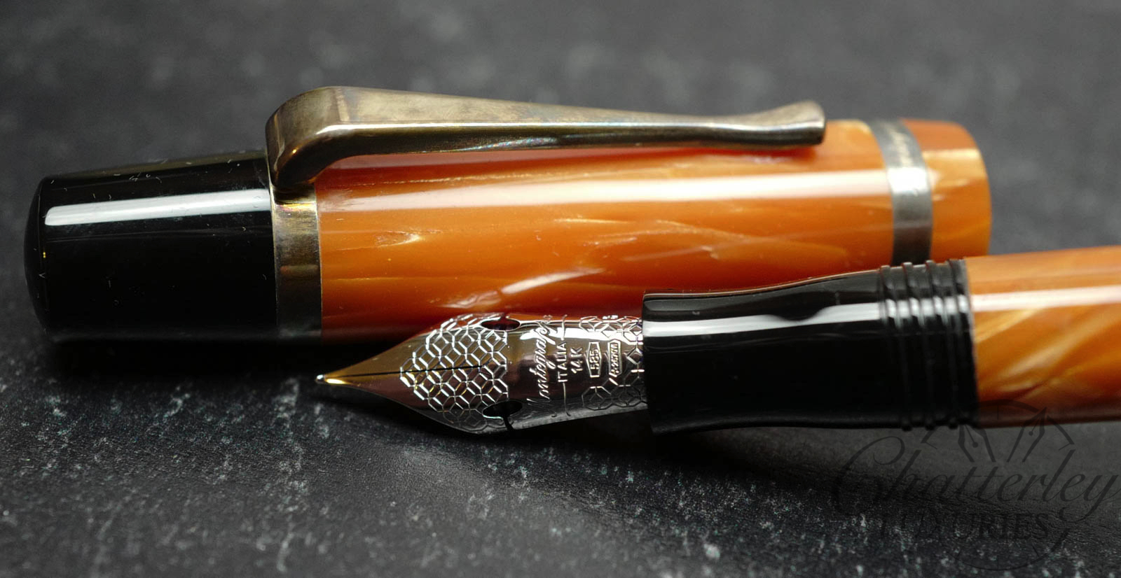 Flash Sale-Montegrappa Nazionale Flex Caramel Limited Edition Fountain Pen