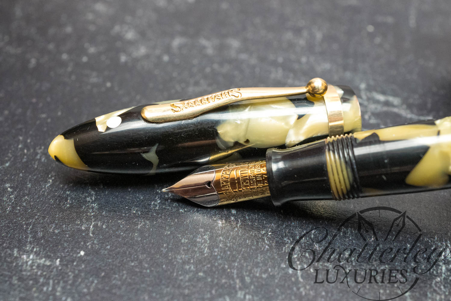 Sheaffer White Dot Black and Pearl Fountain Pen