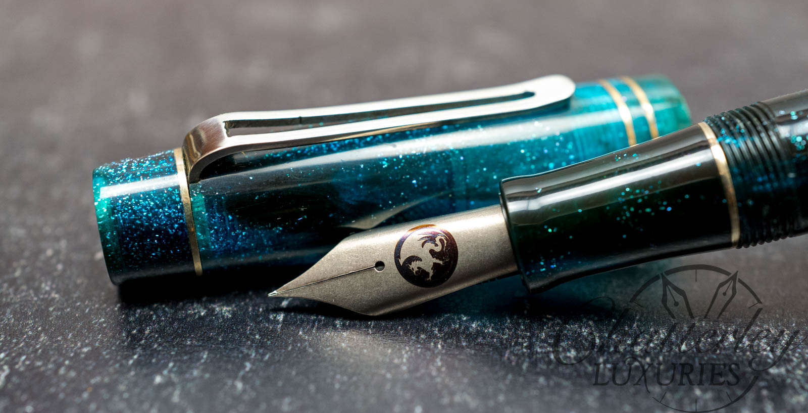 Atelier Russo Carina 15 in Jonathon Brooks Night Dragon Fountain Pen
