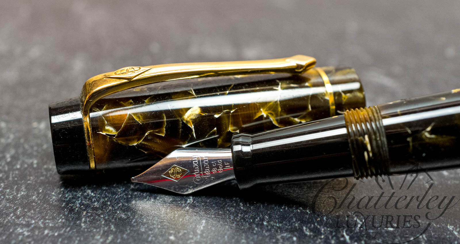 Bespoke British Pens Conway Stewart Coronet Walnut Fountain Pen