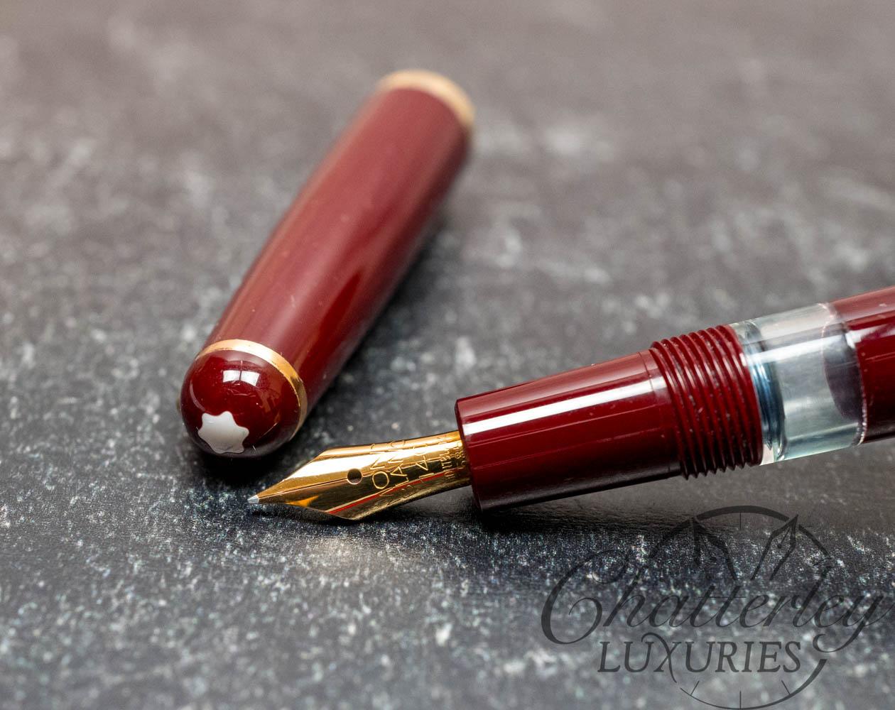 Montblanc Vintage 342 Burgundy Fountain Pen