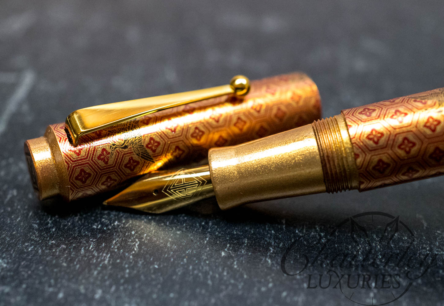 AP Limited Editions "The Apprentice" Sakura Lacquer Art The Mosaics Fountain Pen
