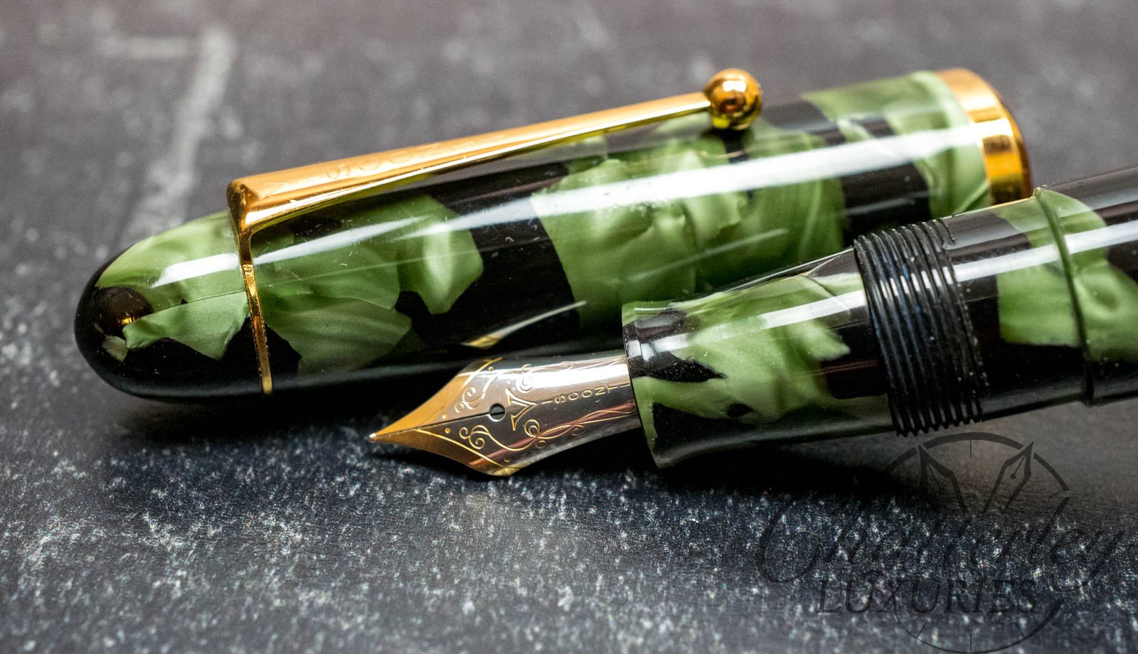 Visconti Royal Marble Green Vintage Celluloid Limited Edition Fountain Pen