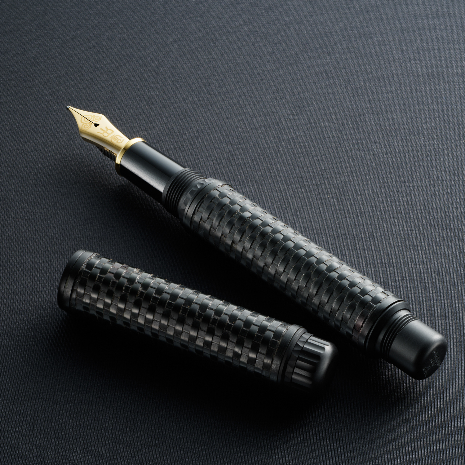 Platinum Izumo Takeami Ankokushoku Fountain Pen