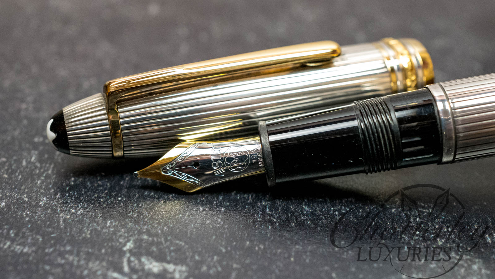 Montblanc Meisterstuck Le Grand Solitaire Stripe Fountain Pen