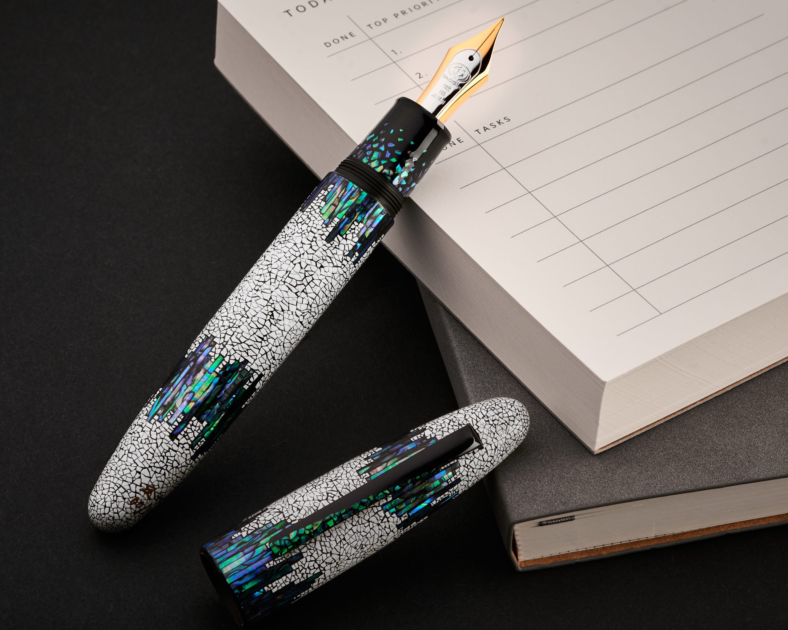 Taccia Limited Edition Miyabi Empress King Of Pen Icicle Fountain Pen