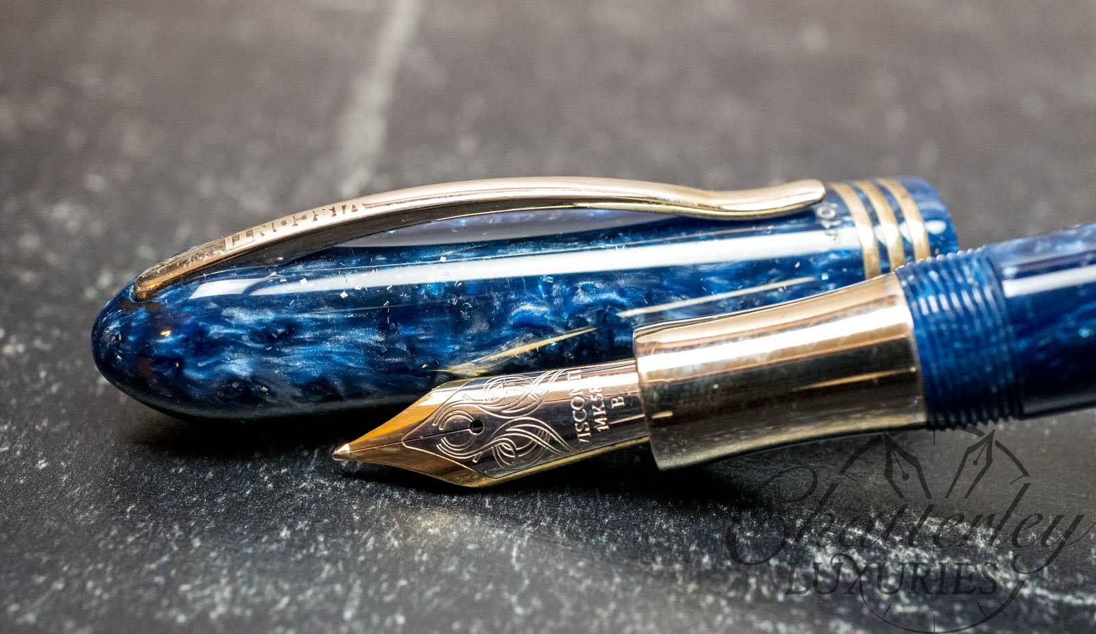 Visconti Amigdala You & Me Blue Fountain Pen