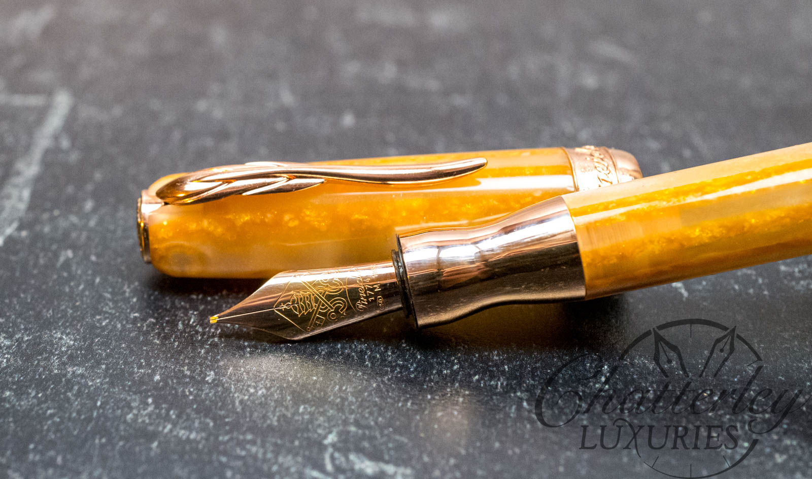 Pineider Grande Bellezza Limited Edition Key of Heaven Fountain Pen