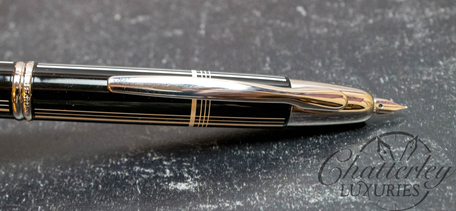 Pilot Vanishing Point 2018 Limited Edition Crossed Lines Fountain Pen