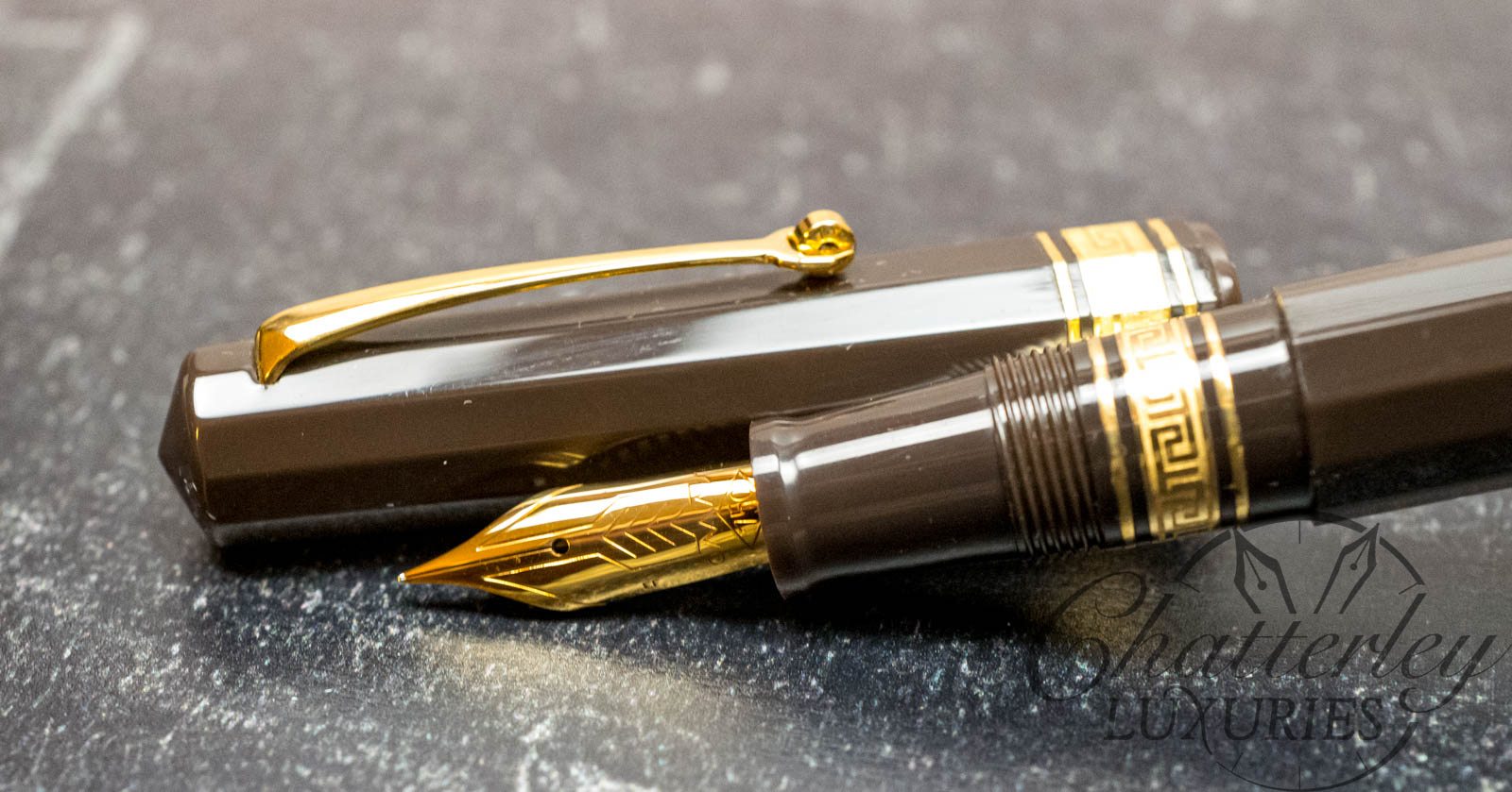 Omas Old Style Arte Italiana Brown Cotton Milord Fountain Pen