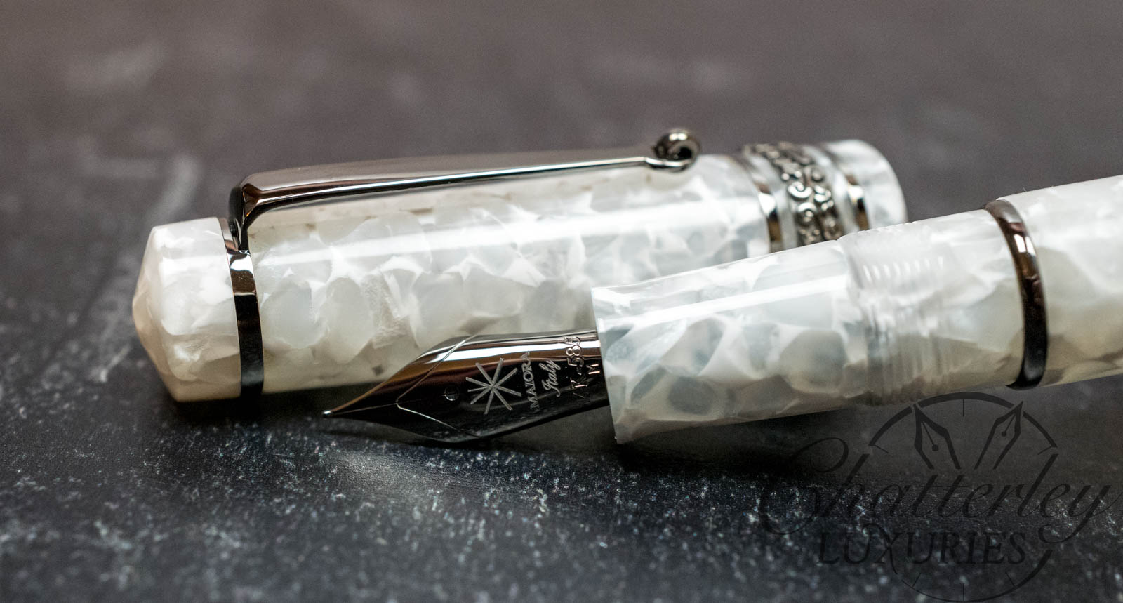 Maiora Alpha Perla Nera Limited Edition Fountain Pen