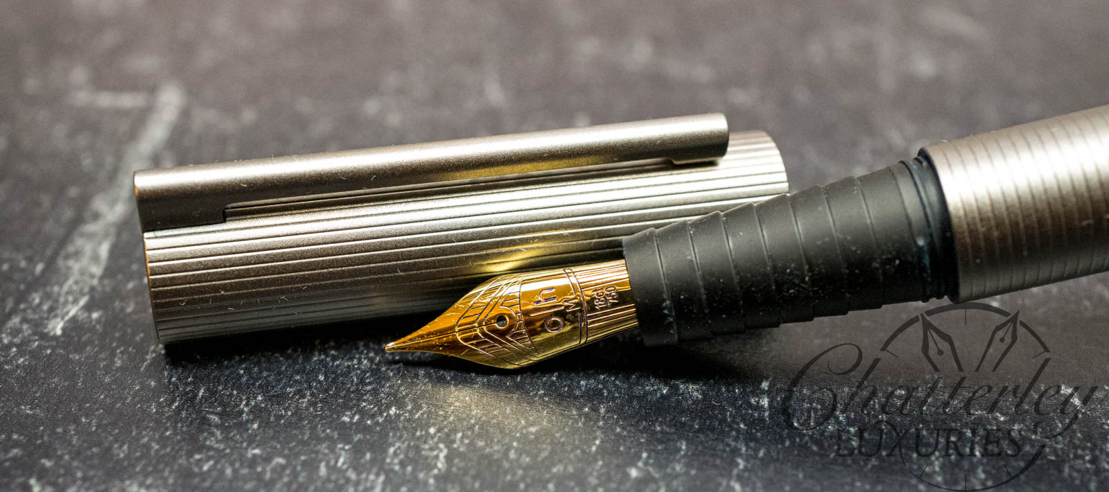 Otto Hutt Design 08 Ruthenium PVD Fountain Pen
