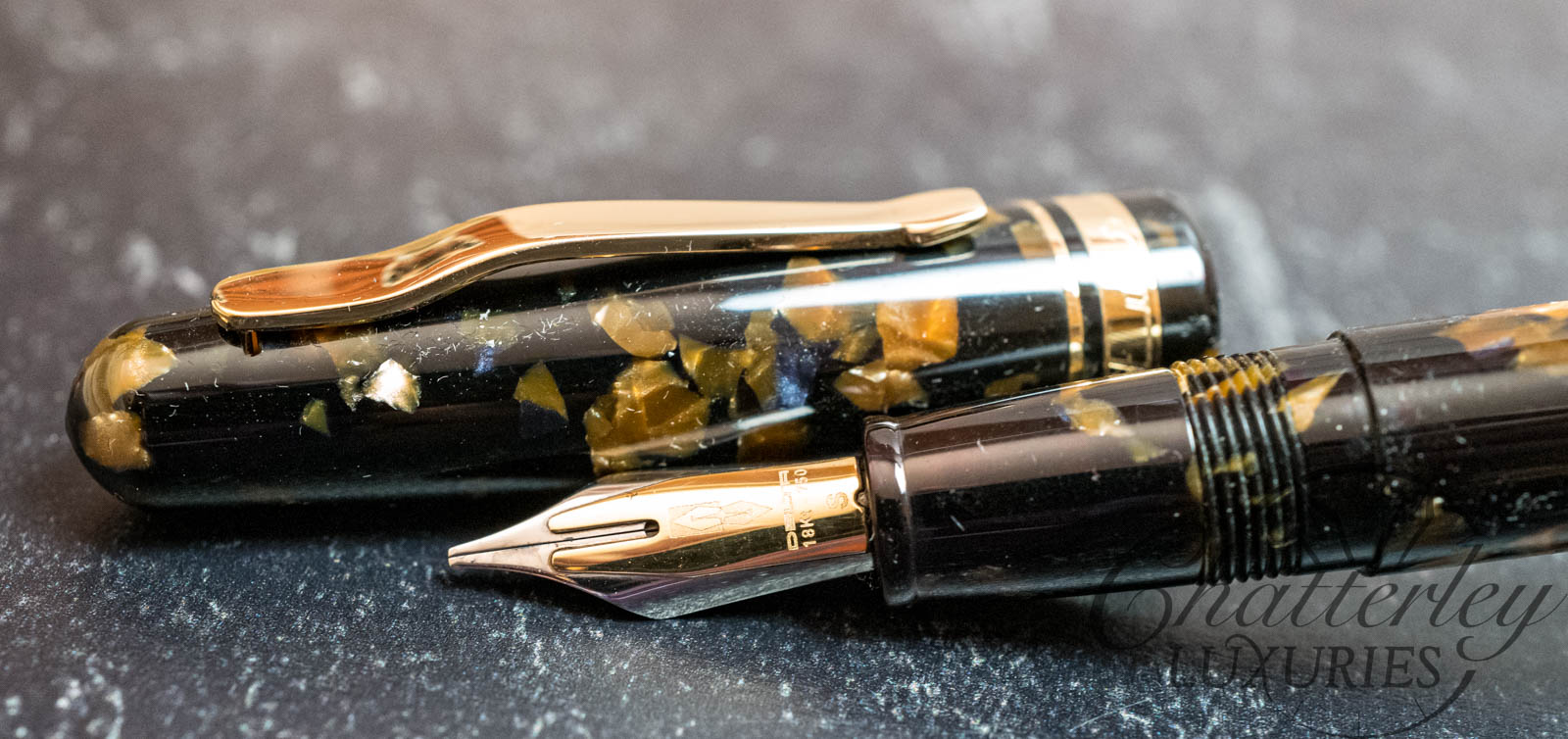 Delta Chatterley Fusion 82 Celluloid Limited Edition Fountain Pen