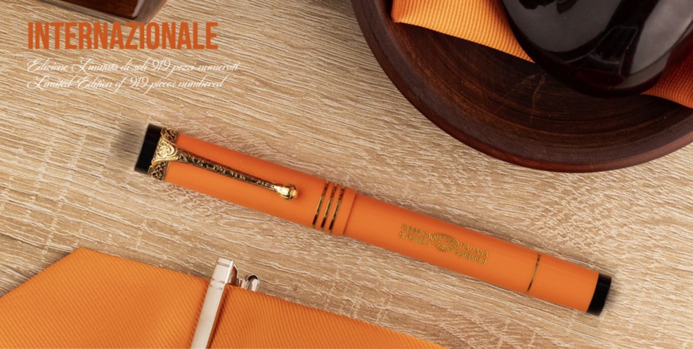 Aurora Internazionale Orange Limited Edition Fountain Pen