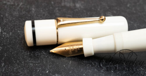 Bexley Giant White Fountain Pen with #12 nib Fountain Pen