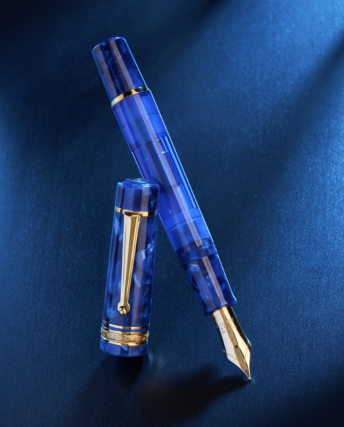 Delta Dolce Vita Oversized Piston Imperial Blue Limited Edition Fountain Pen