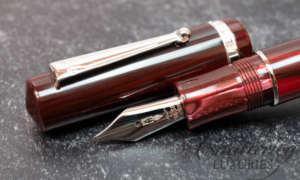 Delta Fantasia Vintage Bordeaux Limited Edition Fountain Pen