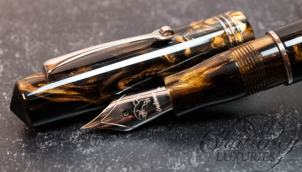 Leonardo Momento Zero Grande SBRE Brown Fountain Pen