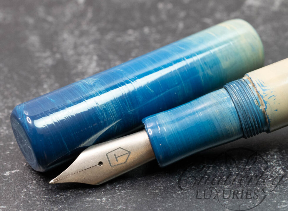 Tamenuri Studio Aoi Sora Shiroi Kumo "Blue Sky White Clouds" Fountain Pen