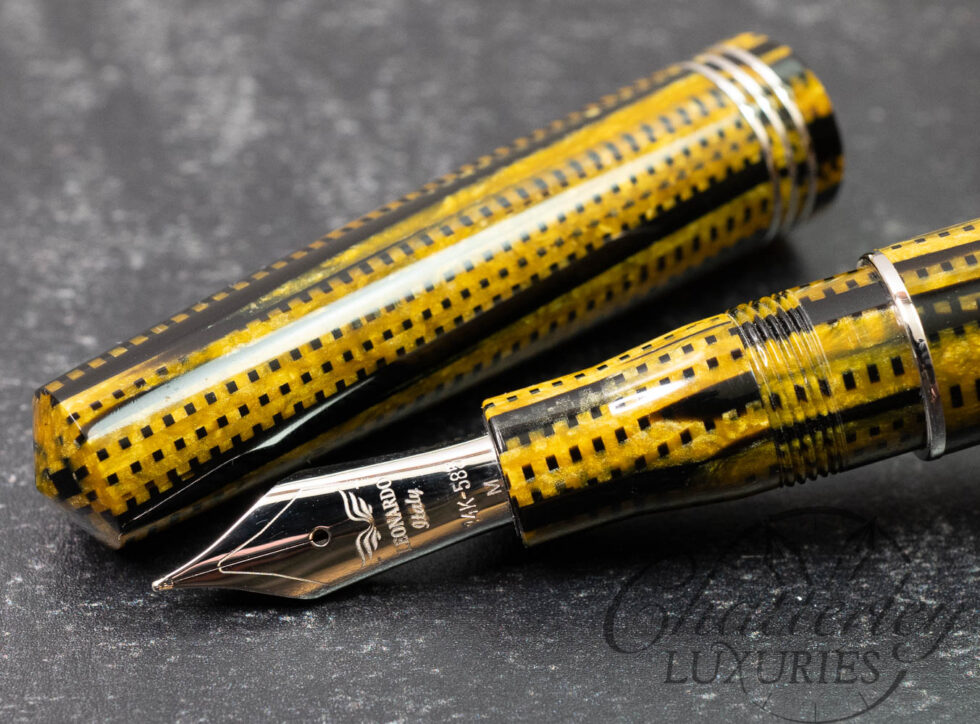 Leonardo MomentoZero Maestro in Omas Burkina Celluloid Limited Edition Fountain Pen