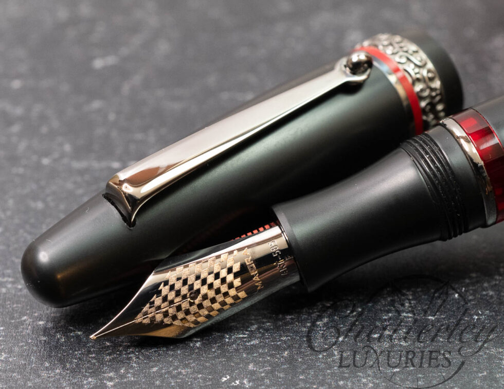 Maiora Ogiva Racing Fountain Pen