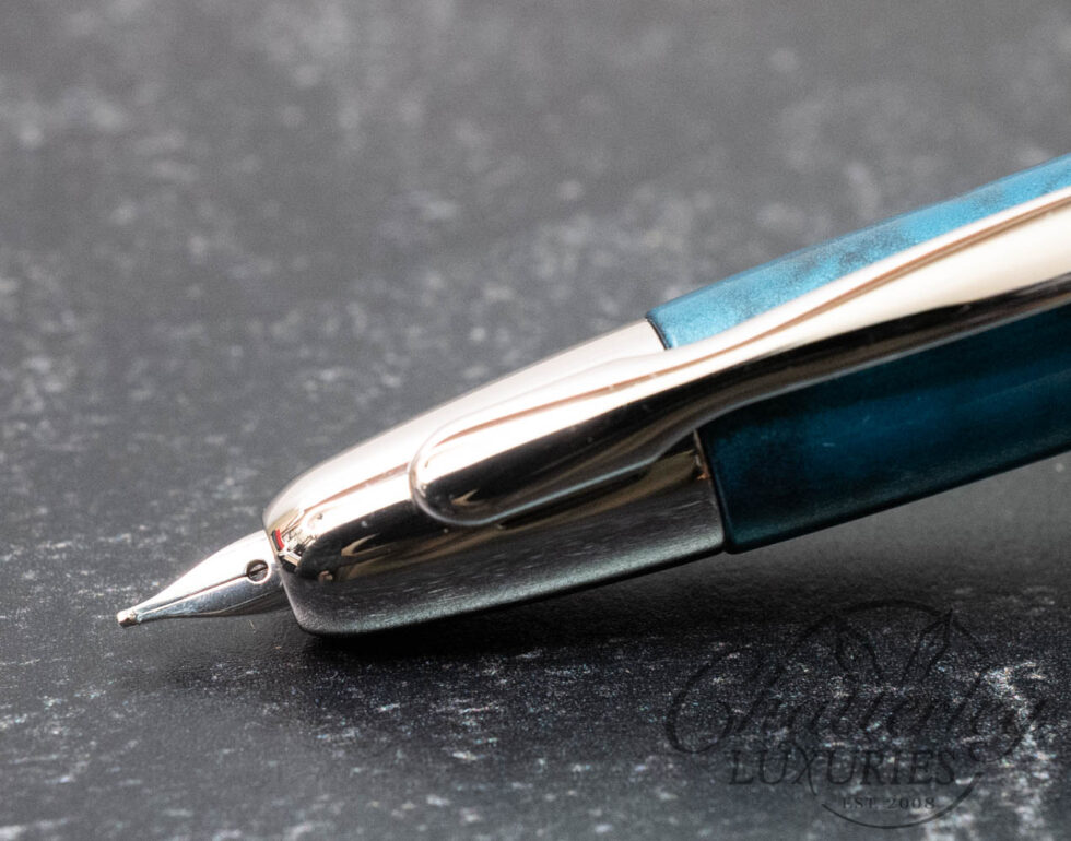 Pilot Vanishing Point Tropical Turquoise Fountain Pen