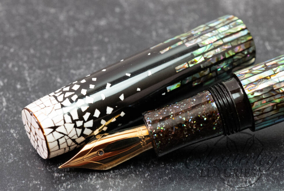 Mr Cypress E-01 Eggshell & Raden Fountain Pen