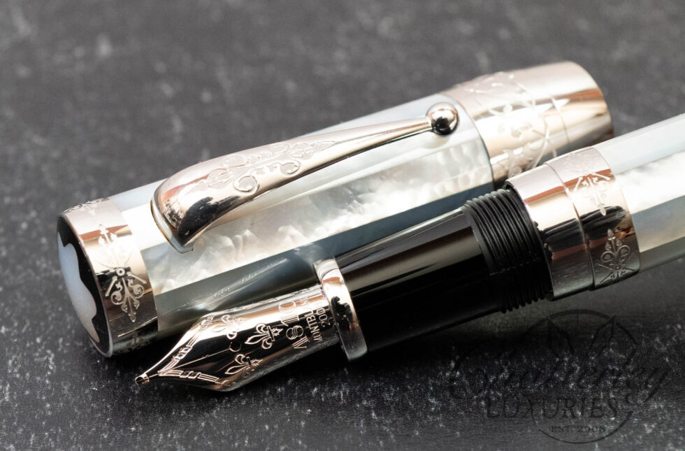 Montblanc Patron of Art Tribute to François 888 Solid Gold Limited Edition Fountain Pen