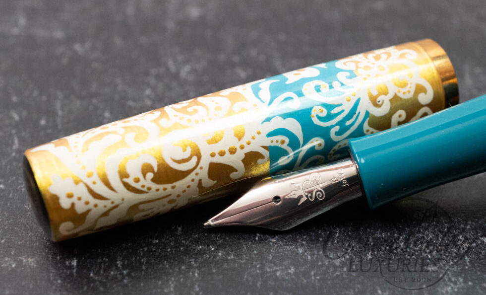 Stanford Pen Studio Jabulani Gold Rosemaling Hand-Painted Fountain Pen