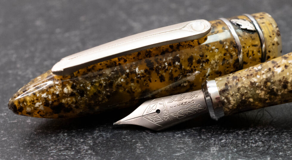 Stiplua Model T Sahara Titanium T-Flex Limited Edition Fountain Pen