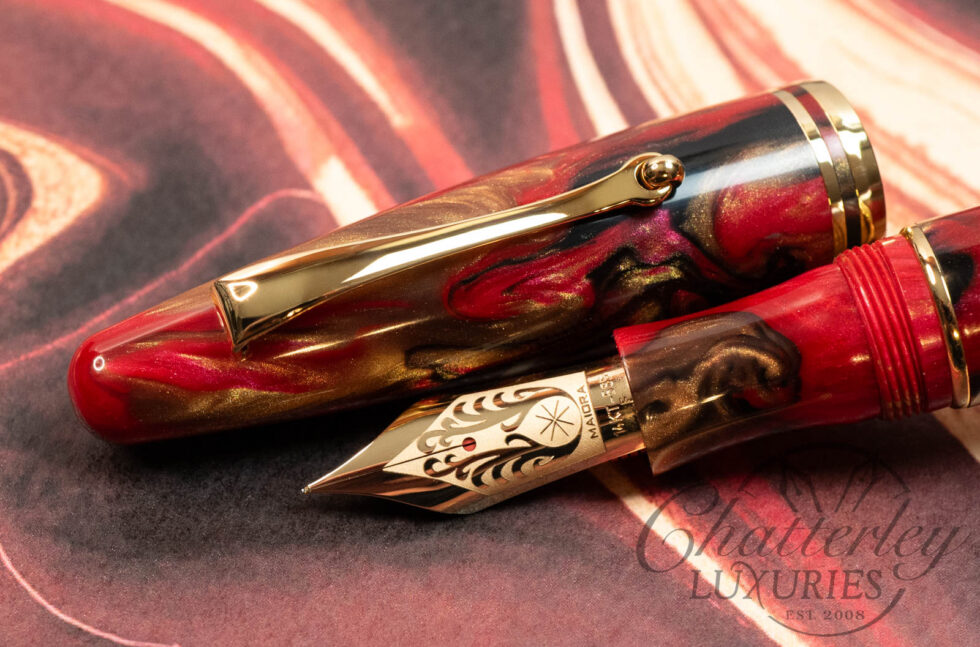 Maiora Ultra Ogiva Golden Rule Fountain Pen - 14kt Gold Nib