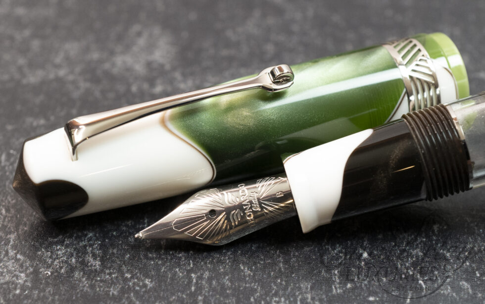 Leonardo Momento Magico Foglia (Leaf) Silver Trim Fountain Pen