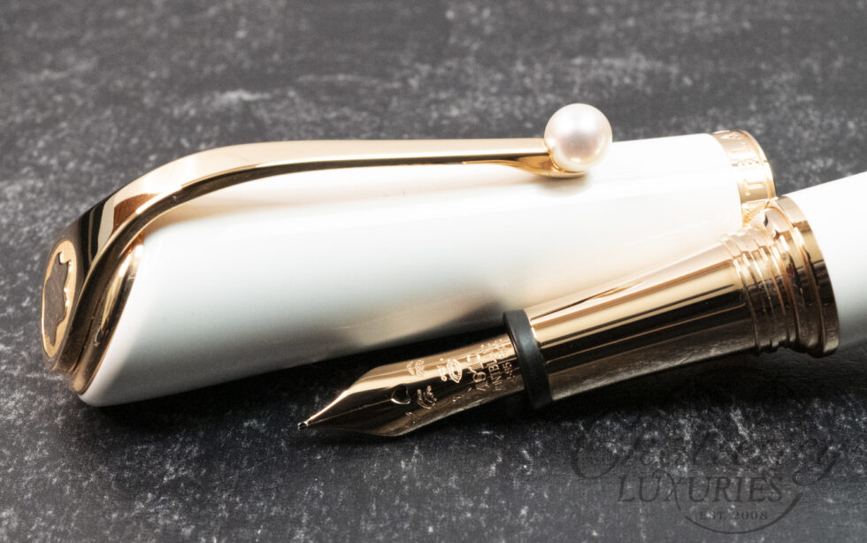 Montblanc Muses Marilyn Monroe Special Edition Pearl Fountain Pen